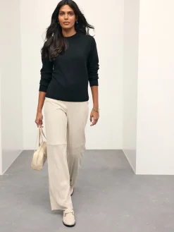 Zwart - Superzachte trui met ronde hals en lange mouwen*Next Hot