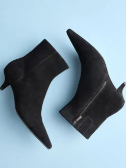 - Tabitha Simmons x Underset Heel Ankle Boots*Next Hot