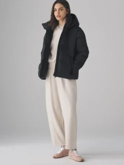 - korte gewatteerde jas*The Set