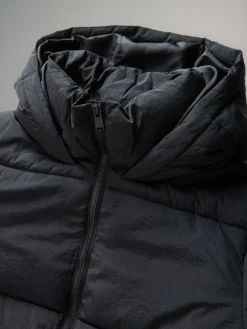 - korte gewatteerde jas*The Set