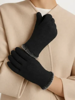 - Thermal SmarTouch Gloves With Tipped Fur Cuff*Totes New