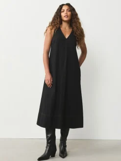 - V-Neck Sleeveless Maxi Dress*Next Hot