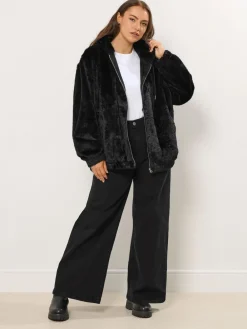 - Faux Fur Zip Thru Hooded Fleece*Yours Curve Hot