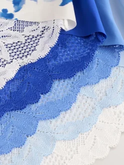 Zwart bloemenprint - 5 Niet-aftekenende slips met kanten achterkant*Next Best