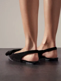 - Forever Comfort® ballerina's met strik, spitse neus en hielbandje*Next Hot