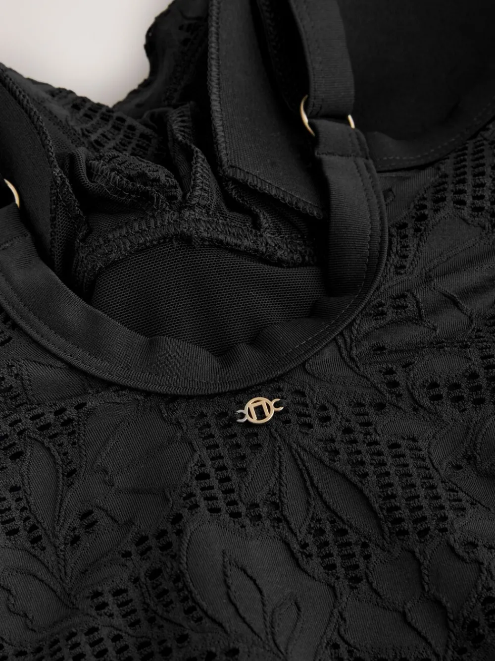 Zwart kant - Vormgevend badpak met buikcorrectie*Next New