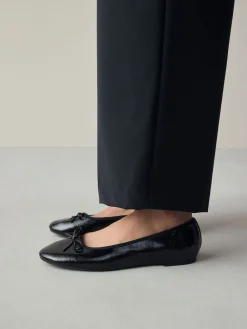 Zwart lak - Ballerina's met ronde neus*Next