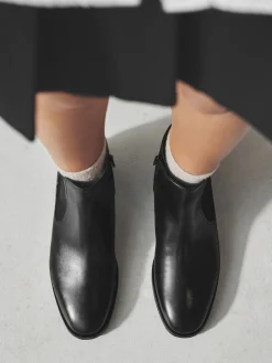 Zwart leer - Forever Comfort® Chelsea-enkellaarzen*Next Discount