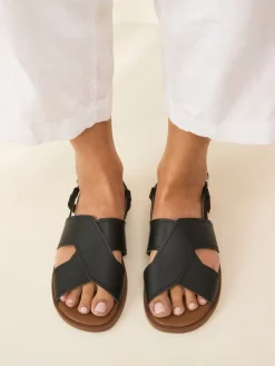 - Gestikte sandalen met hielbandje*Next Discount