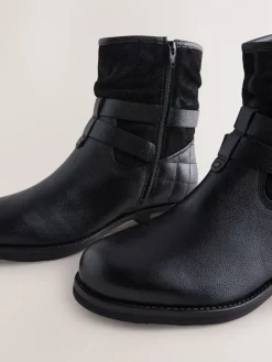 - Leren slobberenkellaarsjes*Next Hot