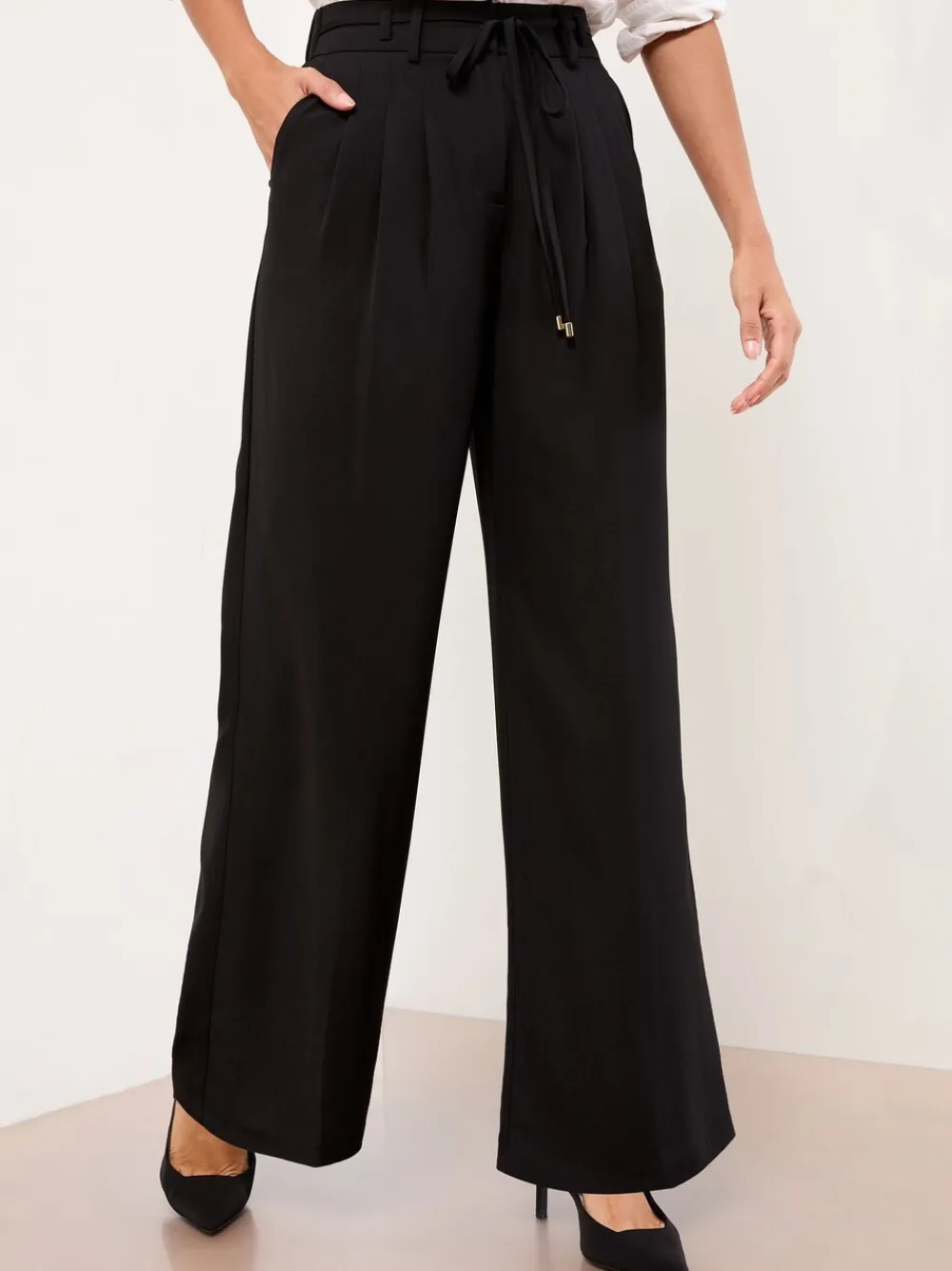 - Wijduitlopende broek*Lipsy Hot