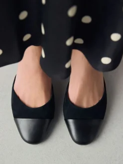 - Toe Cap Block Heels*Next Hot