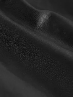 Zwart voor vollere buste - Kunstleren bikerjack*Next