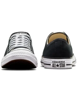 - Chuck Ox sneakers*Converse