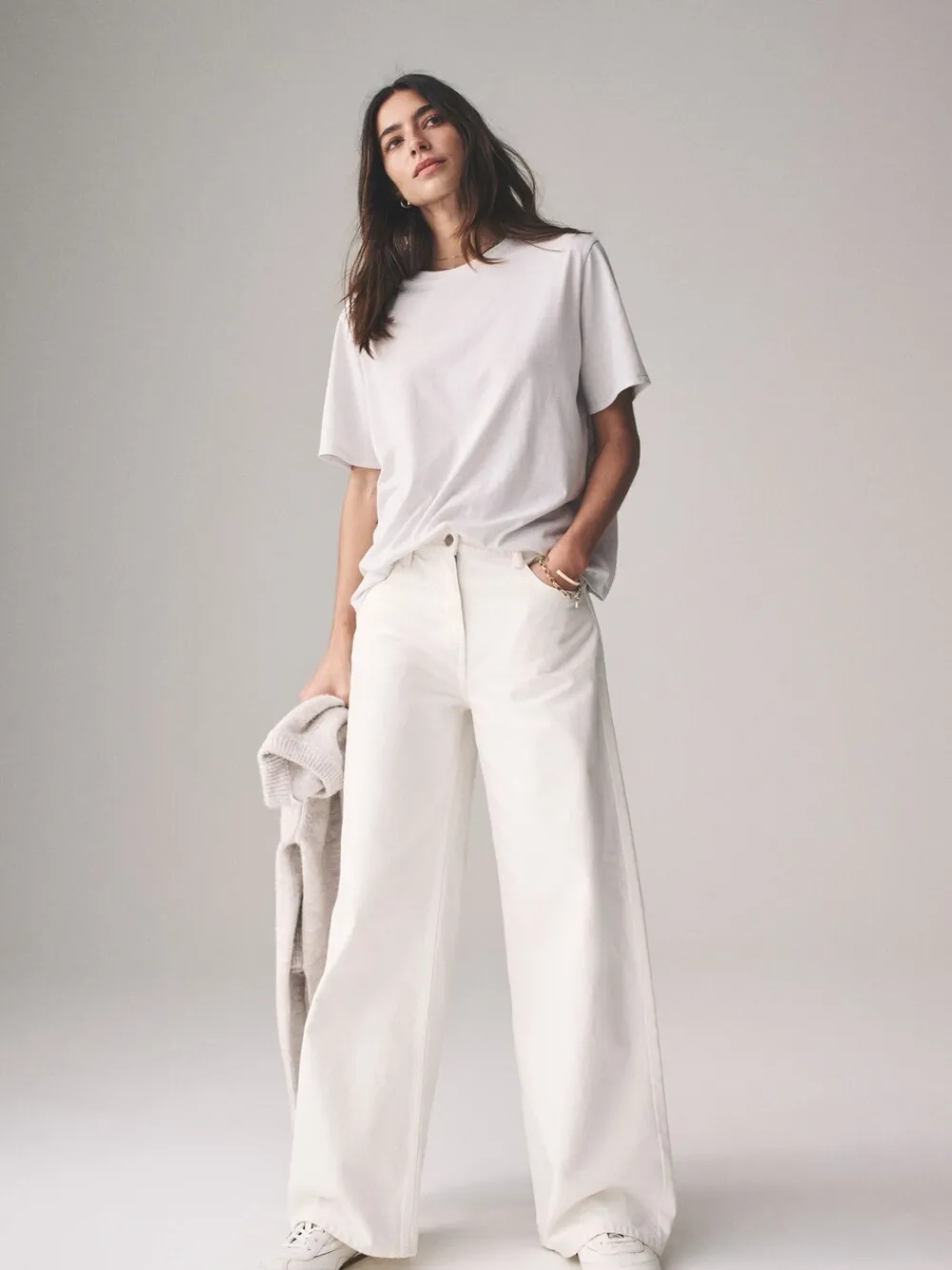 - 7 Pack Essential T-Shirts*The Set Outlet