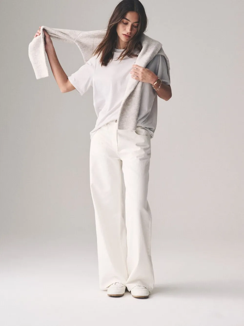 - 7 Pack Essential T-Shirts*The Set Outlet