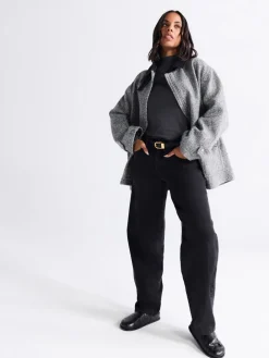 - Baggy jeans met wijde pijpen en halfhoge taille*Next Outlet