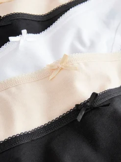 - Set van 7 slips met hoog katoengehalte*Next New