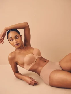 - Geen zichtbare onderbroeklijn comfortabele slips verpakking van 3*Next Online