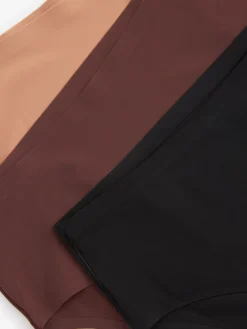 - Geen zichtbare onderbroeklijn comfortabele slips verpakking van 3*Next New