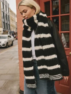 - Knitted Wool Blend Striped Scarf*Next