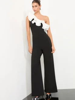 Zwart/wit - jumpsuit met ruches en een blote schouder*Lipsy Hot