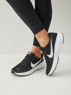Zwart/wit - Revolution 8 hardloopschoenen*Nike Best