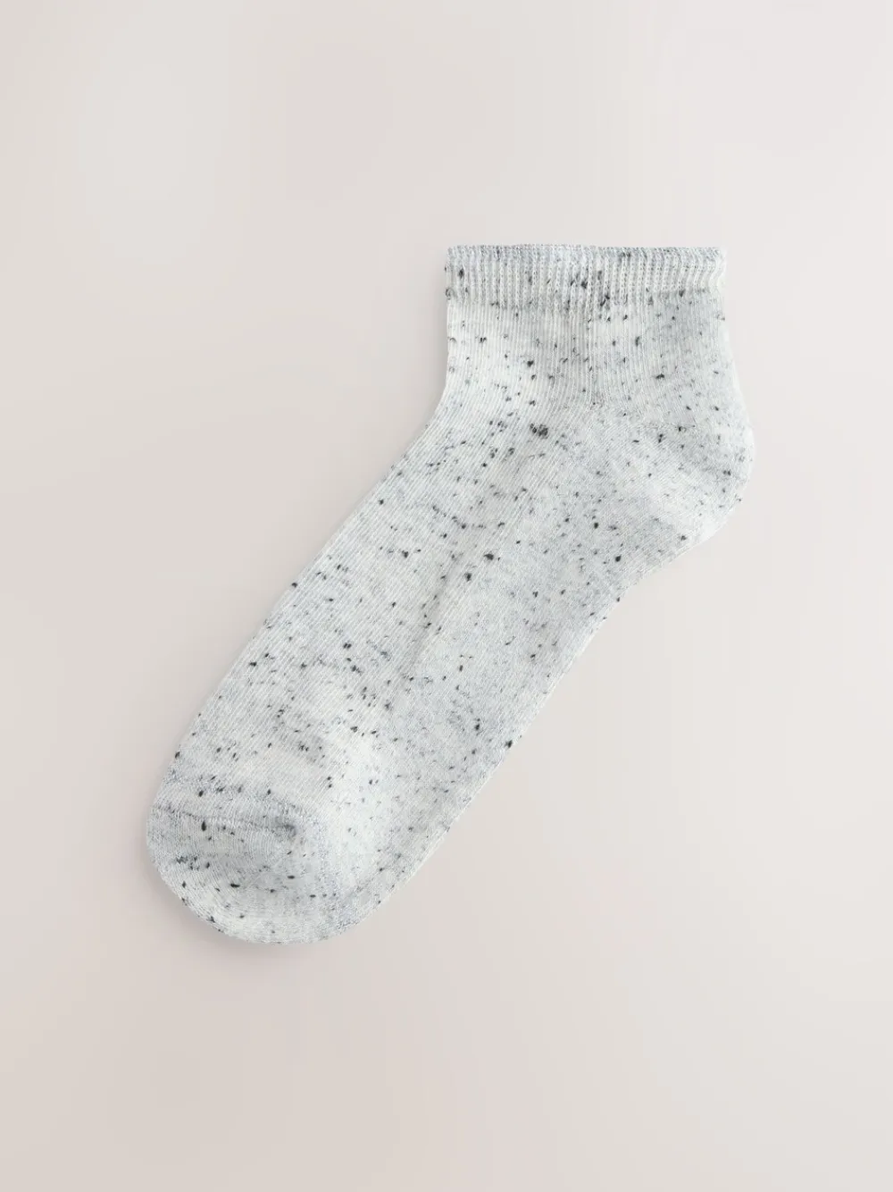 - Set van 4 paar sokken met kussenzool*Next New