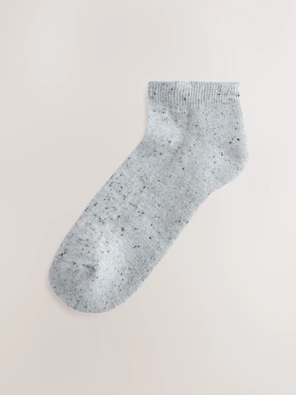 - Set van 4 paar sokken met kussenzool*Next New