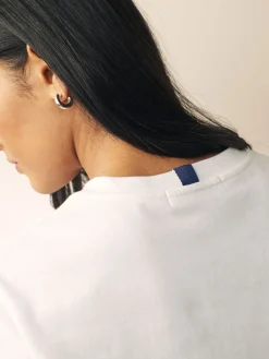 - Verpakking van 2 dikke T-shirts met korte mouwen*Next