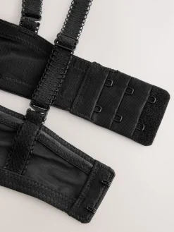 - Verpakking van 2 strapless multiway beha's met lichte vulling in cupmaten A-E*Next Outlet