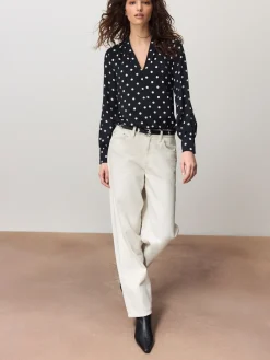 - Blouse met V-hals en lange mouwen*Next Sale