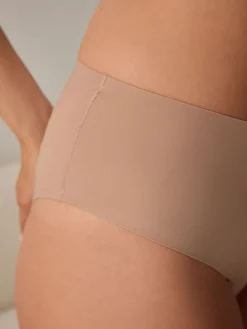 - Geen zichtbare onderbroeklijn comfortabele slips verpakking van 3*Next Sale