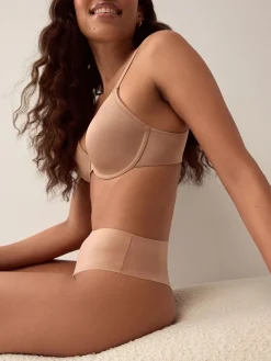 - Geen zichtbare onderbroeklijn comfortabele slips verpakking van 3*Next